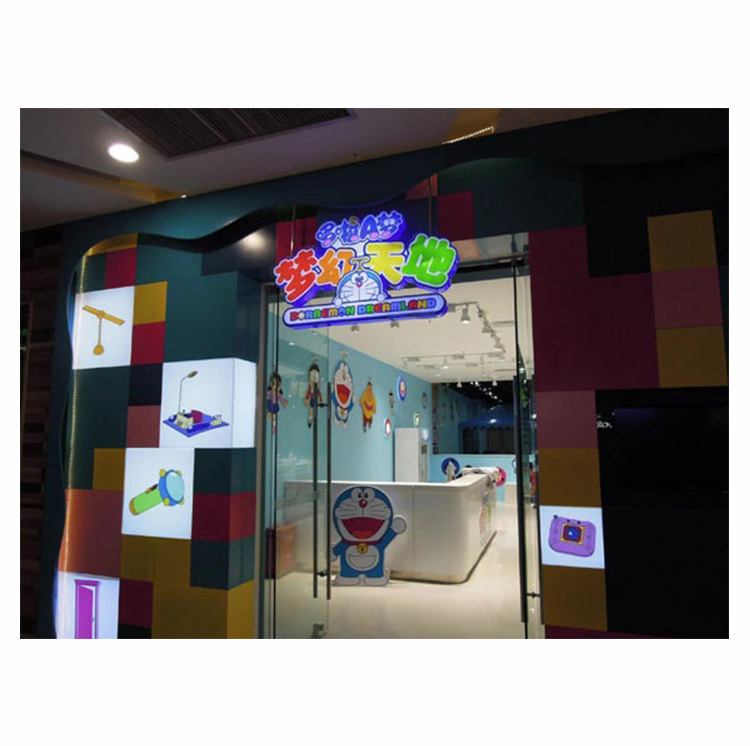 青岛多啦A梦万达店亚克力灯箱