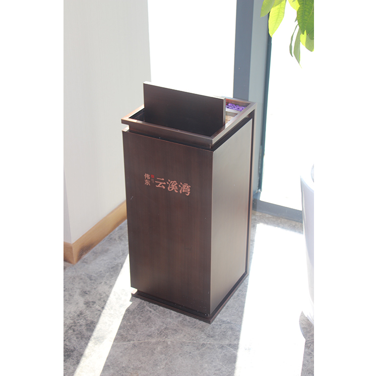 室内垃圾桶