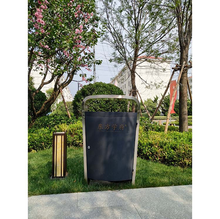 室外果皮箱