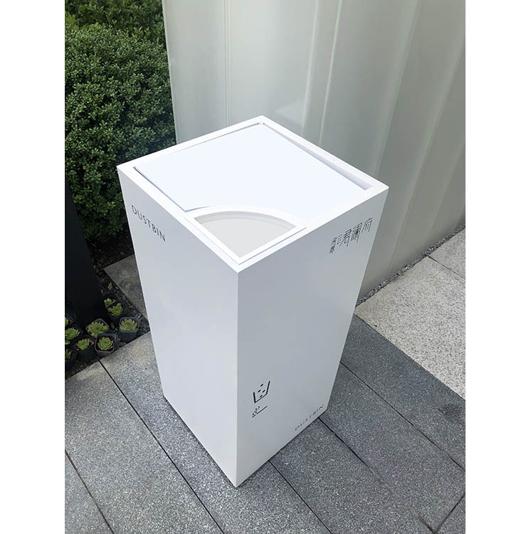 室外果皮箱