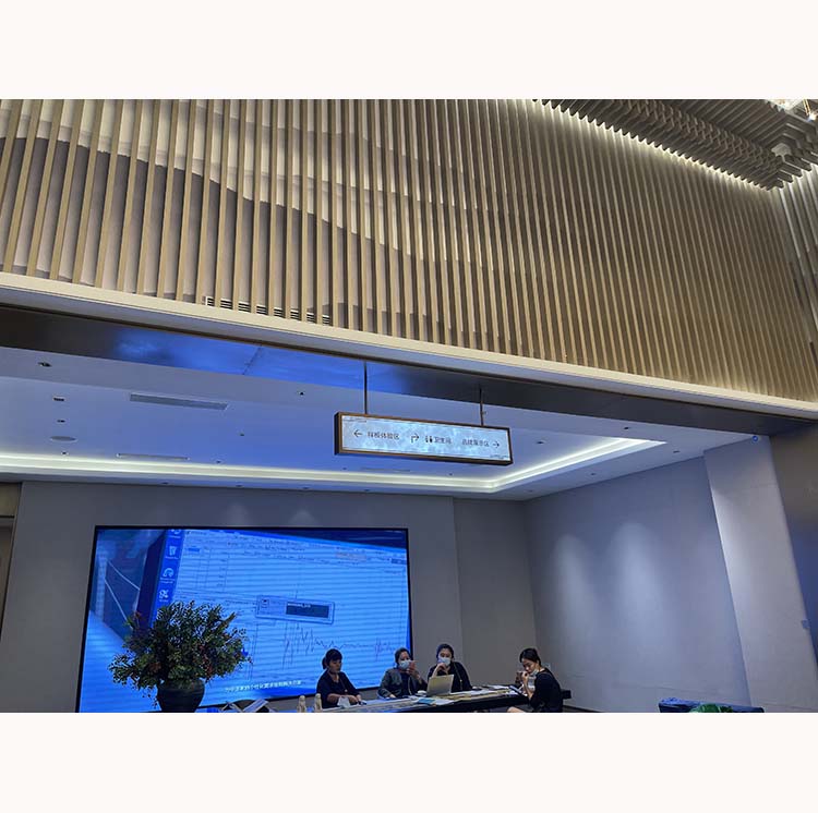 发光指示吊牌01